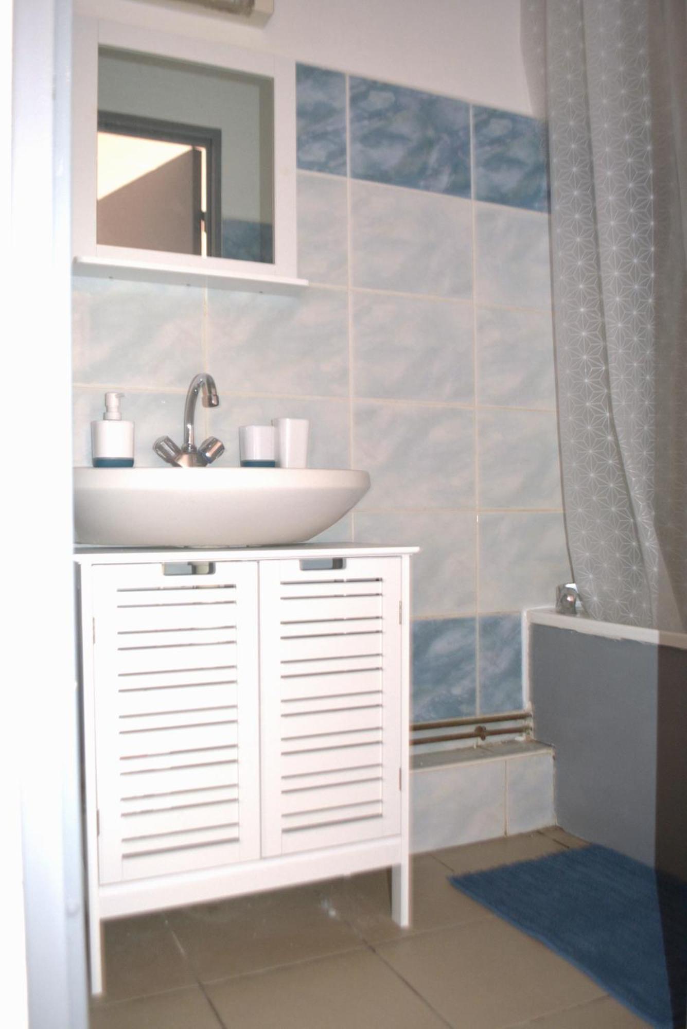 Comme Chez Soi - Studio Tout Equipe - By Sister Home Saint-Denis Exterior photo