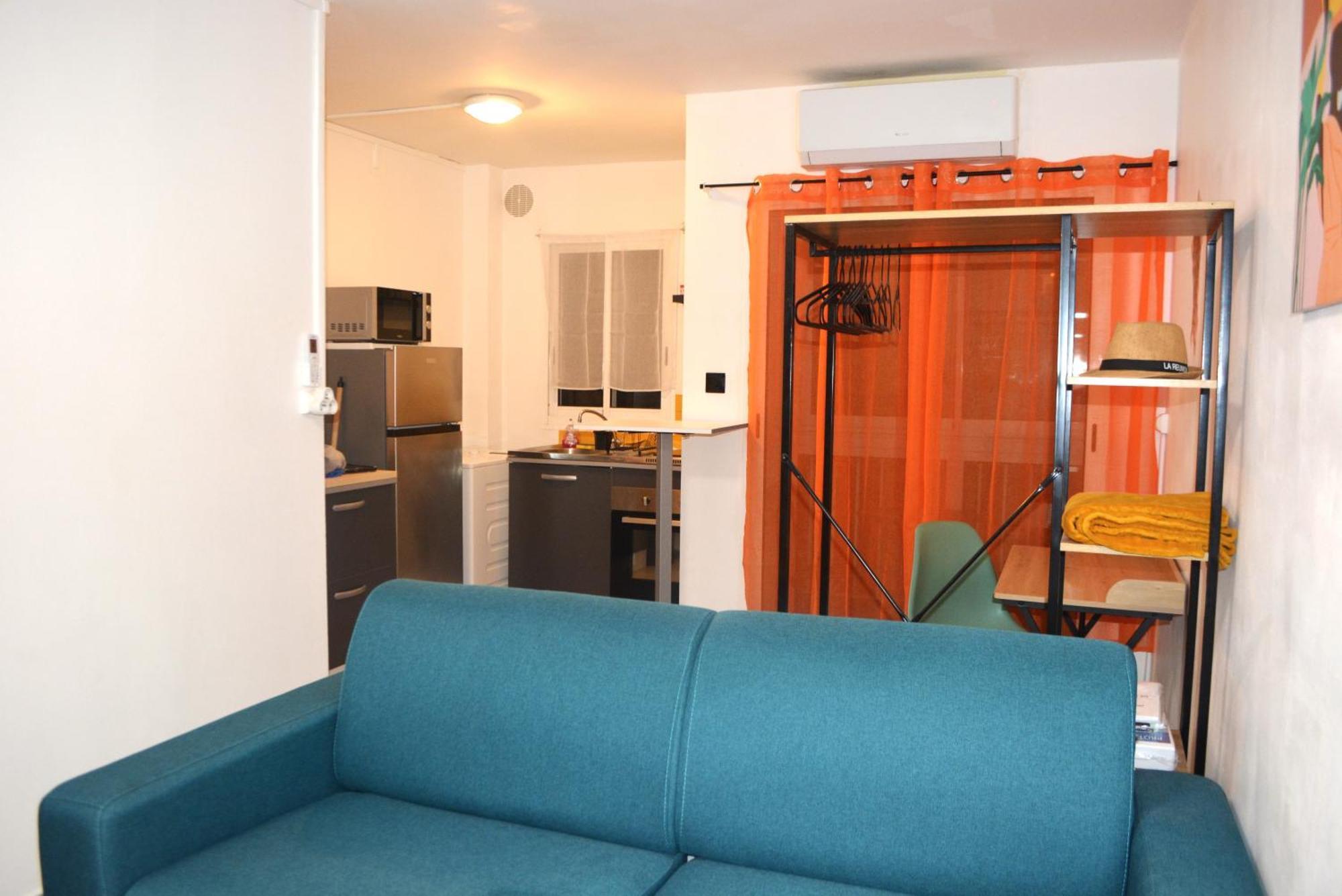Comme Chez Soi - Studio Tout Equipe - By Sister Home Saint-Denis Exterior photo